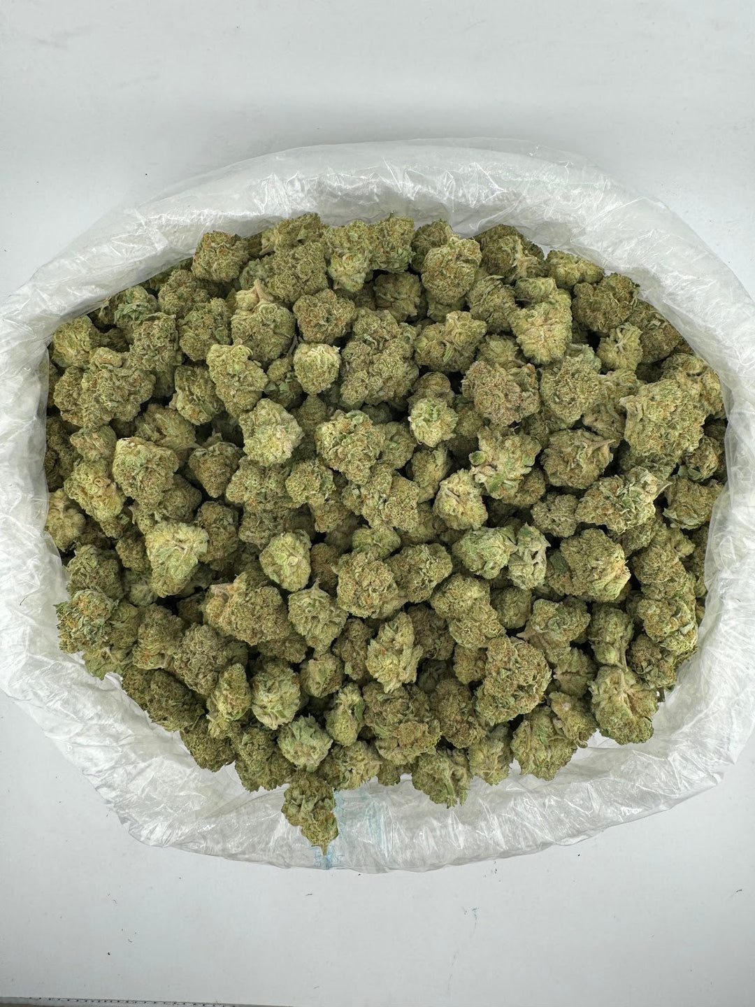 Bag of Berry White Mediums Flowers